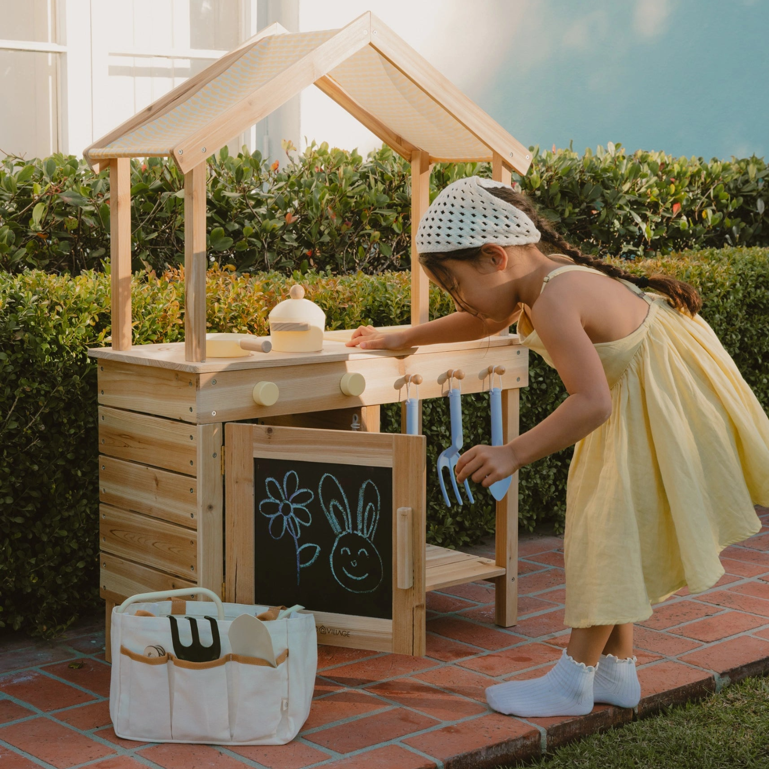 Kids Wooden Outdoor Kitchen