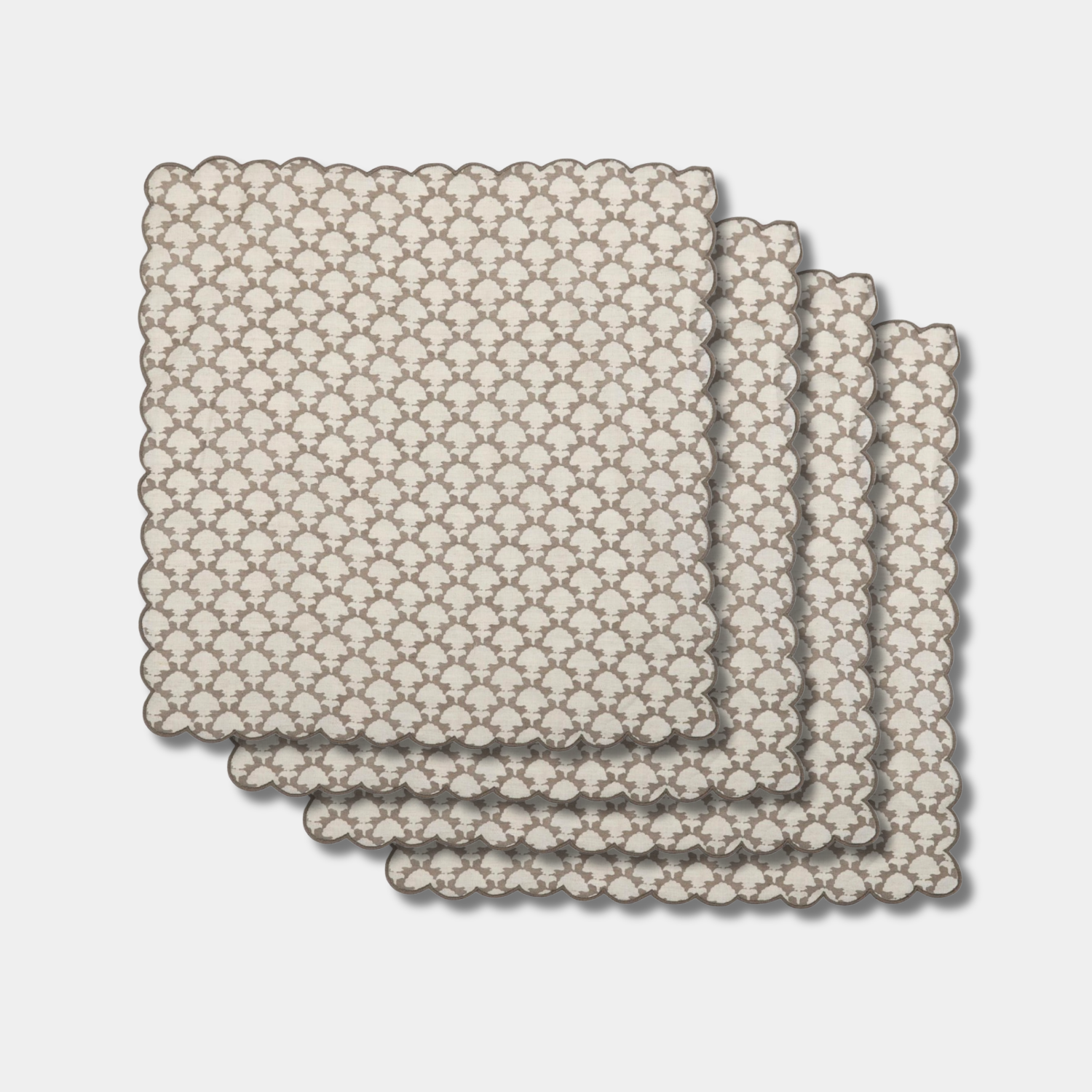 Yonge Cotton Scalloped Edge Napkins (Set of 4)