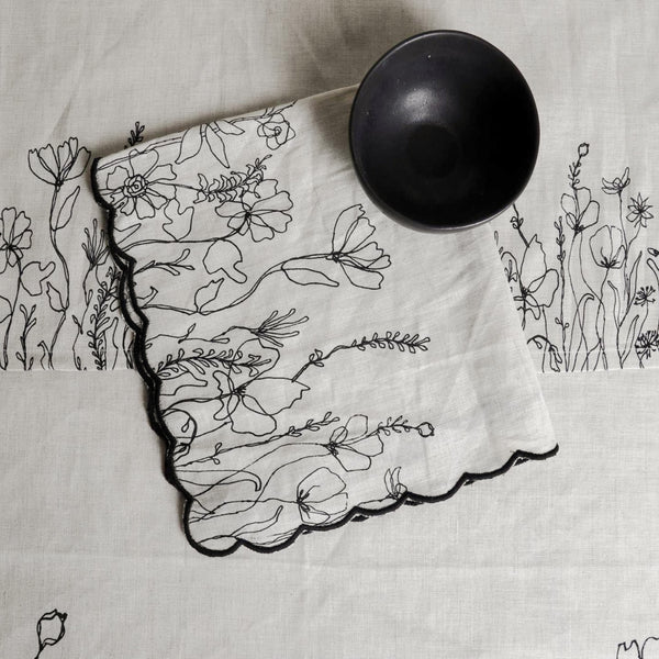 Scallop Flora Fields Cotton Napkins (Set of 4)