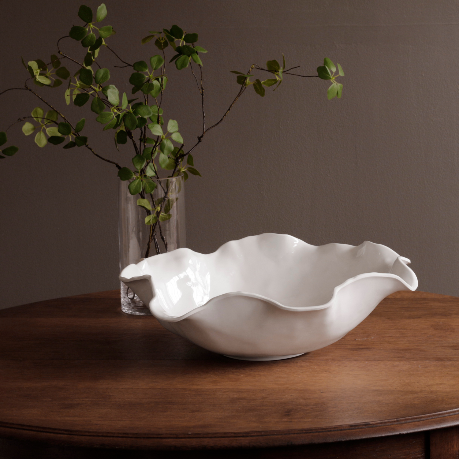 Sculpted Round Centerpiece Bowl