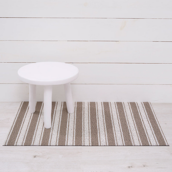 Chilewich Martha Stewart Boardwalk Stripe Shag 2x3 Utility Mat - Walnut