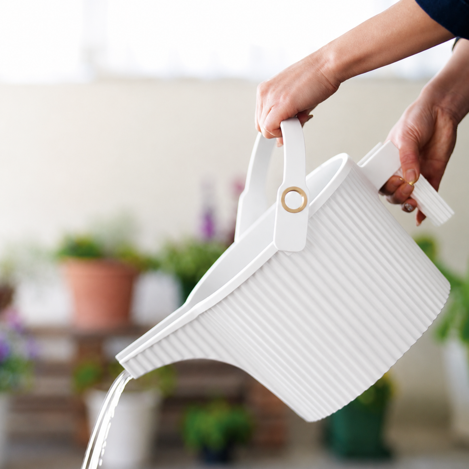 Hachiman Garden 5L Watering Can - White