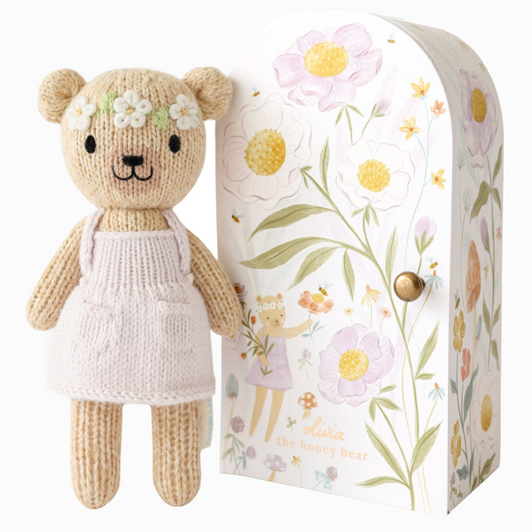 Cozy Yarn Olivia Bloom Bear