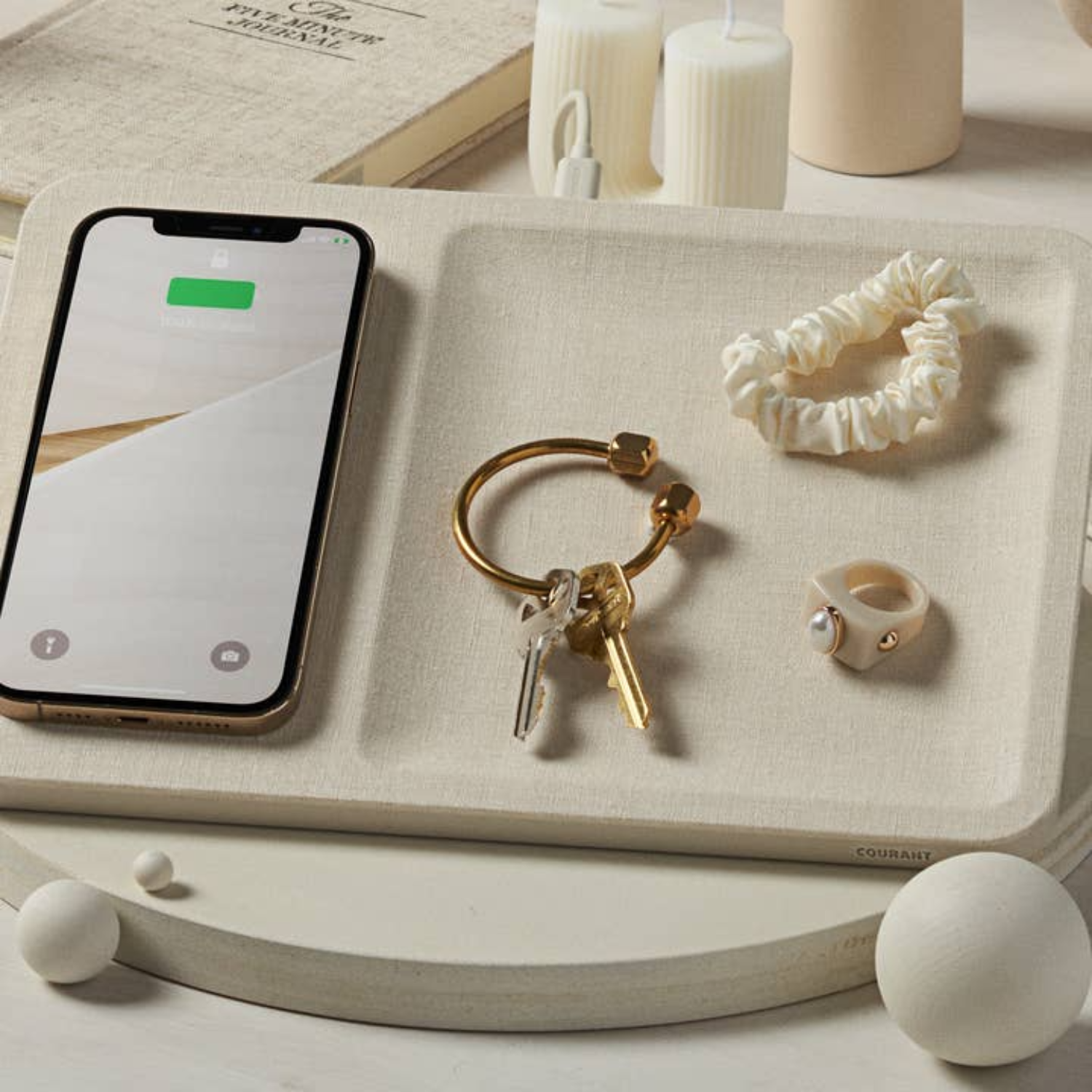 Magnetic Wireless Natural Linen Charger w/Tray