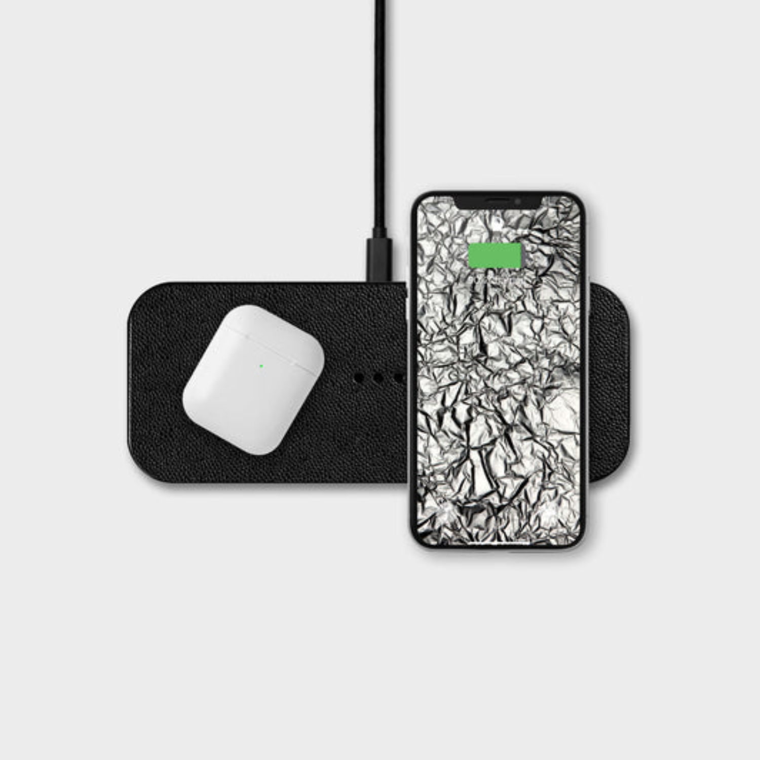 Magnetic Dual Wireless Charger - Black Leather