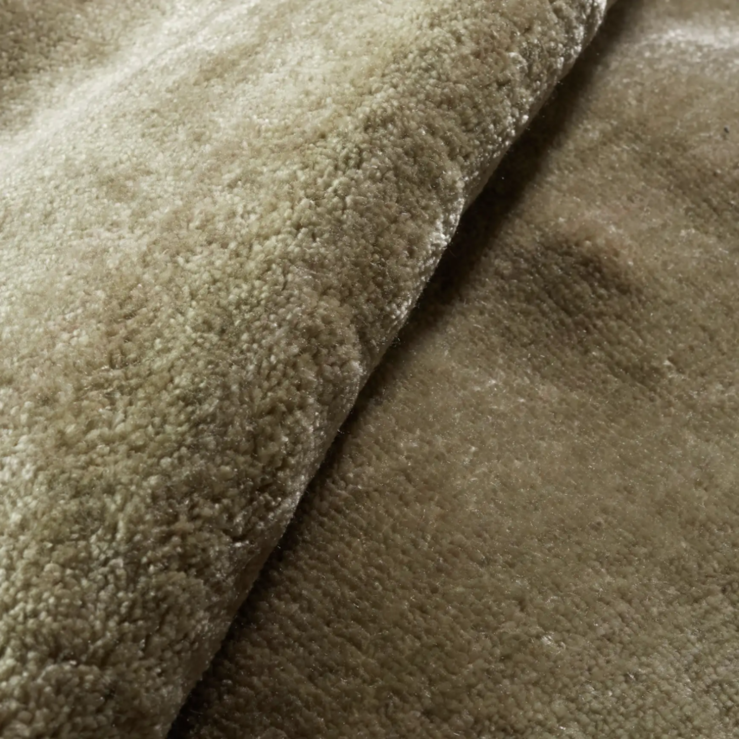 Dash & Albert Hudson Hand Loom Knotted Kelp Rug