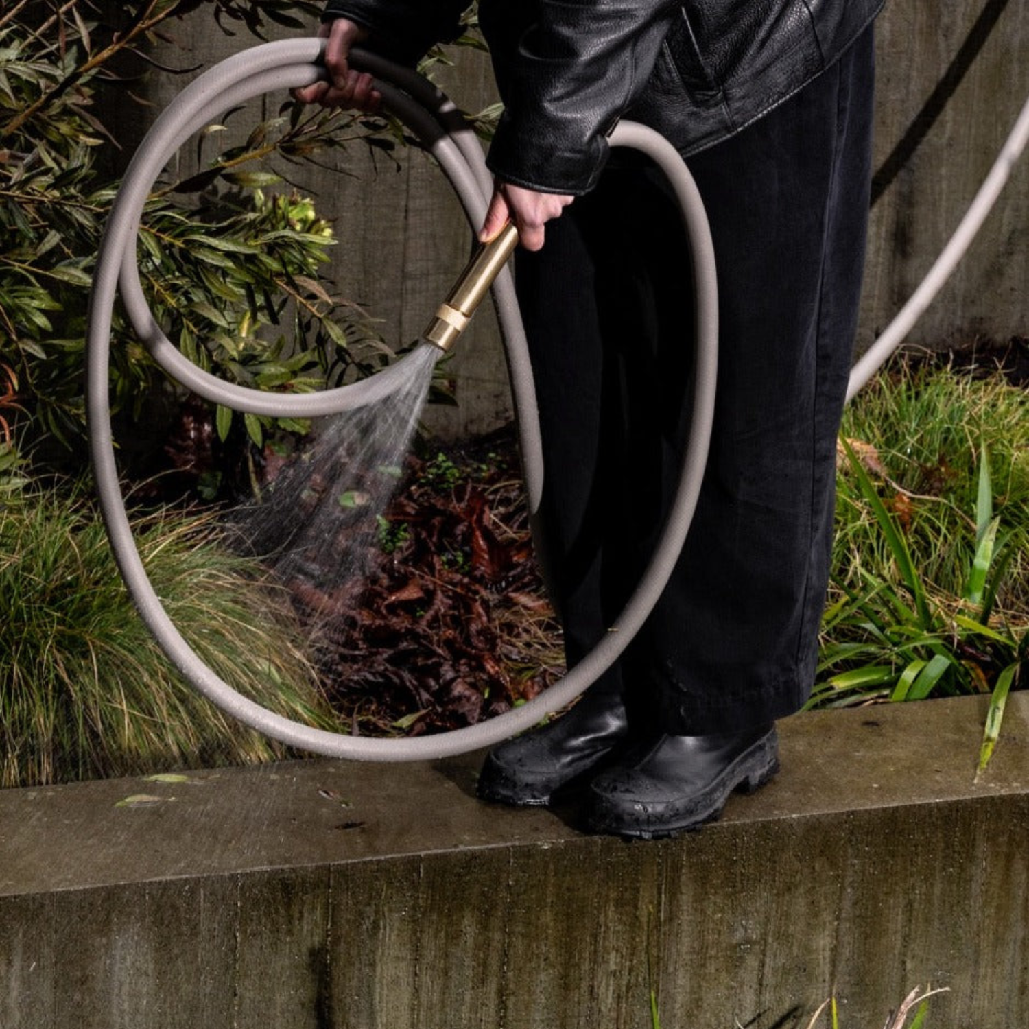 Luxe Garden Hose - Warm Grey