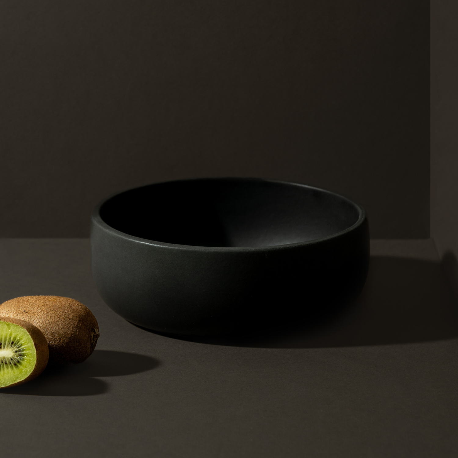 Black Stoneware Low Serving Bowl