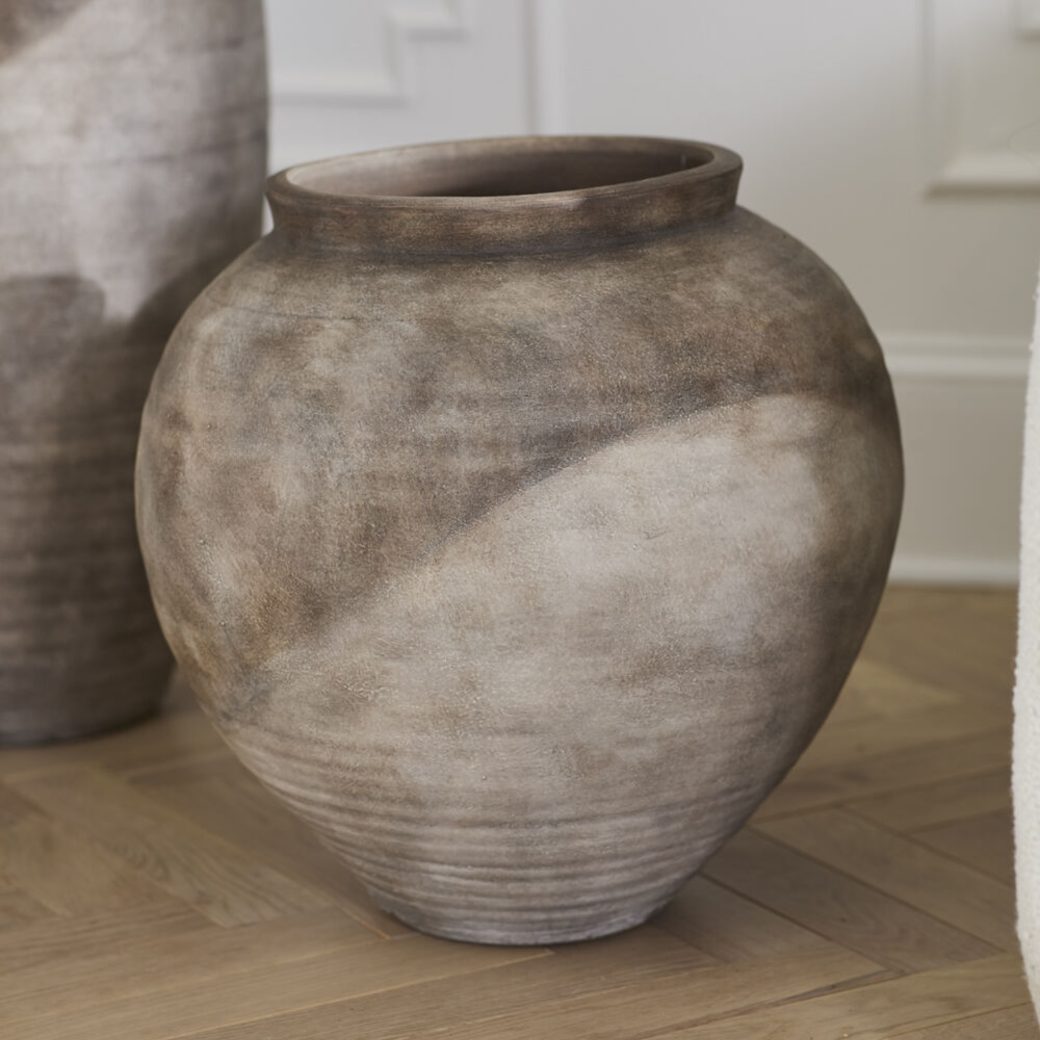 Grandeur Brown Ceramic Vase