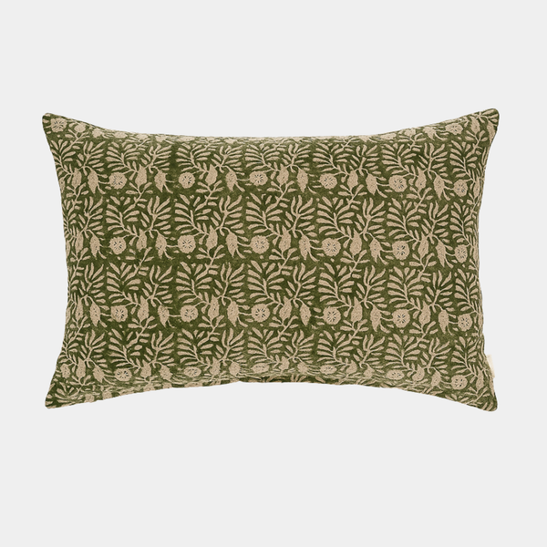 Emerald Isle Kidney Toss Pillow