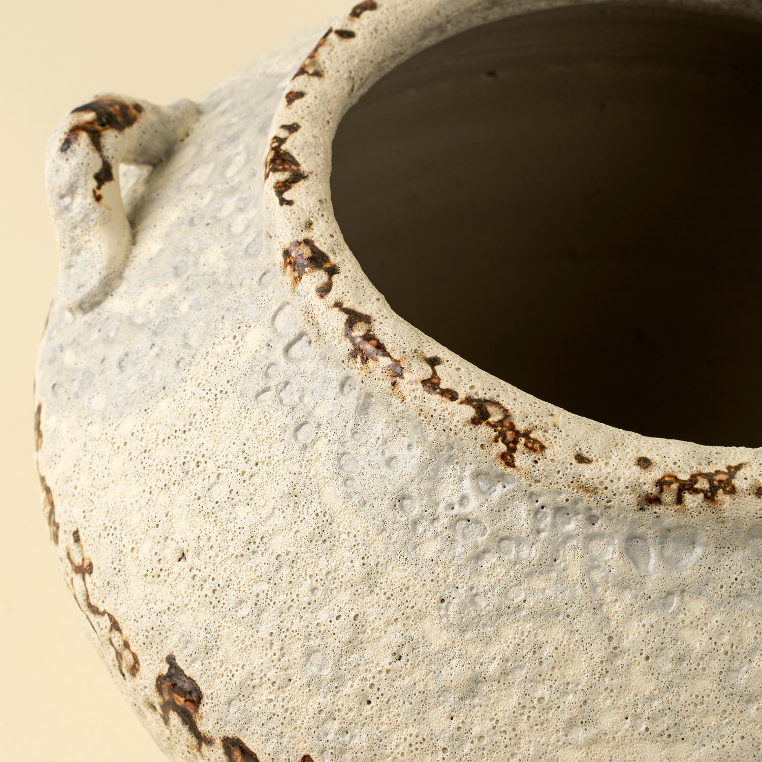 Mykonos Distressed Cream Terracotta Vase