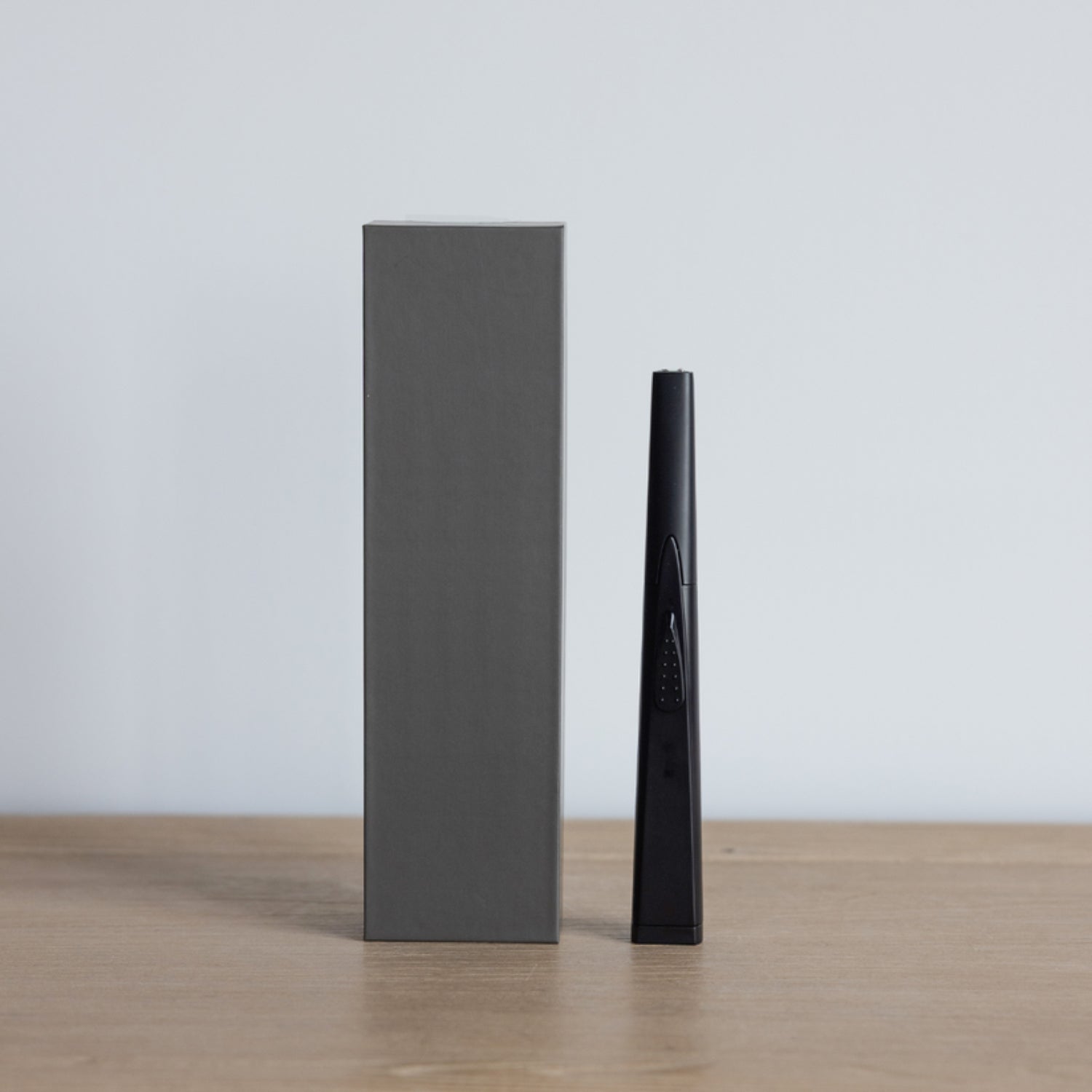 Lume Electric USB Rechargeable Lighter - Black