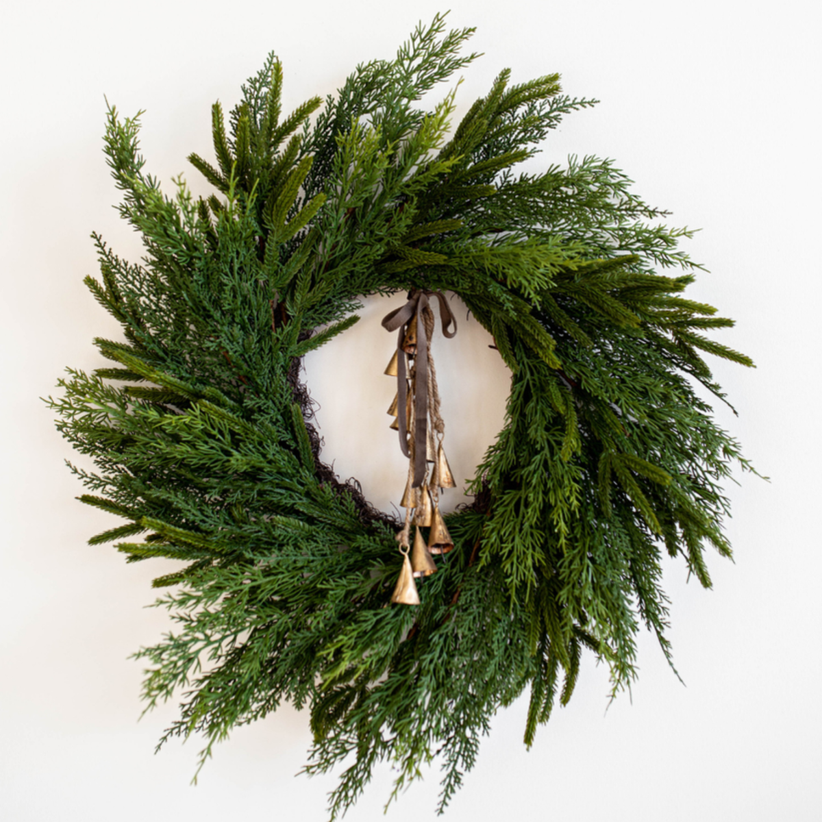Artificial Norfolk & Cypress In/Out Real Touch 24" Wreath