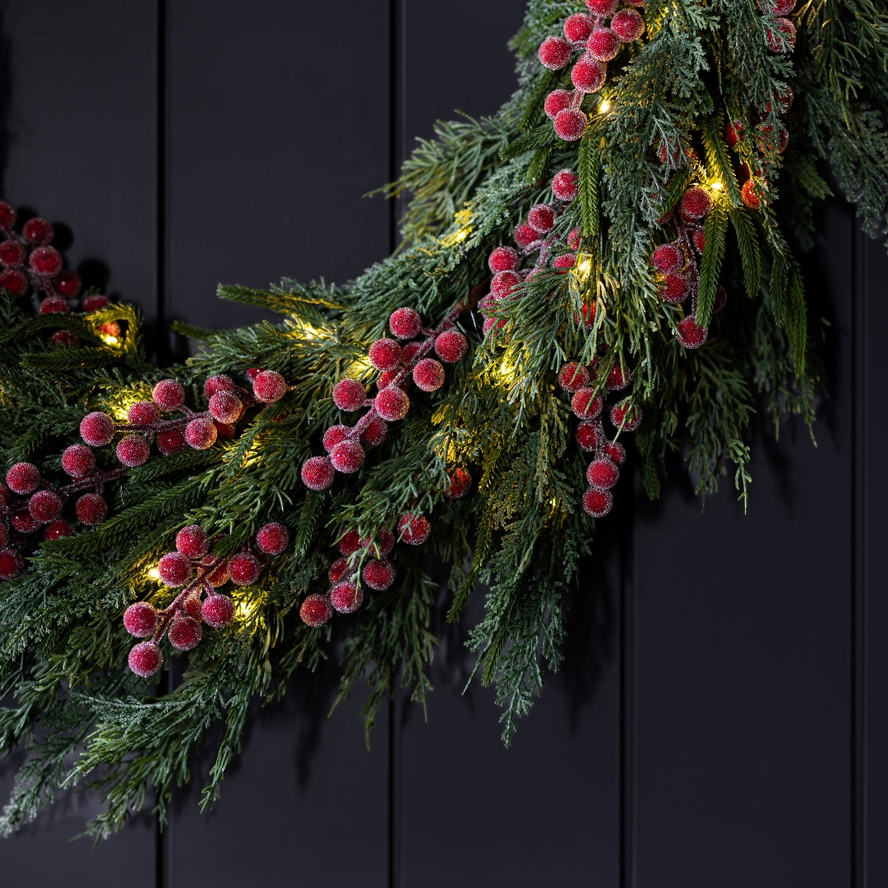 Pre-Lit 6ft Frosted Plum Berry Norfolk Garland & Stocking Set (5 Pieces)