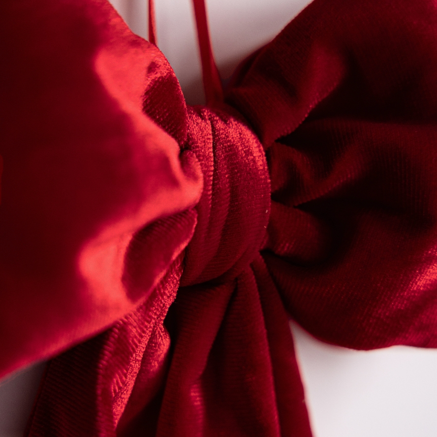 Berry Red Velvet Bows