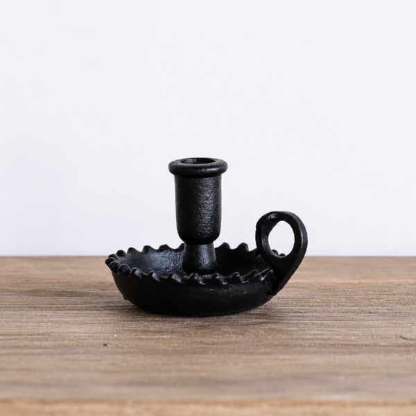Black Scalloped Iron Candlestick Holder