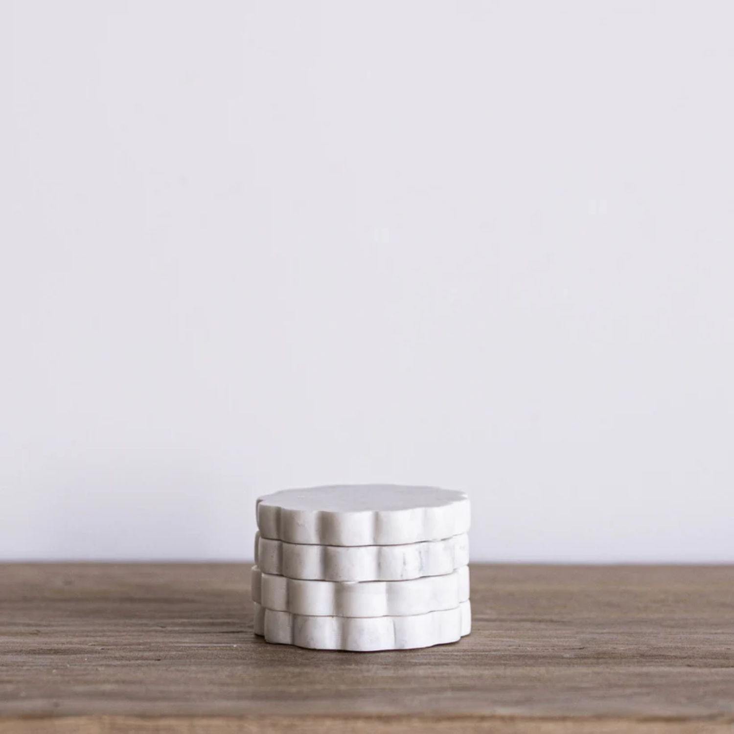 Scalloped Marble Coasters (Set of 4)- White