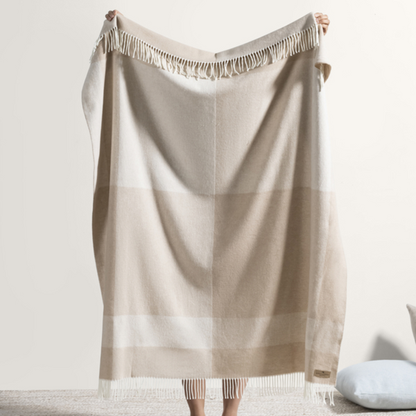 Italian Plaid Fringe Dune Throw Blanket