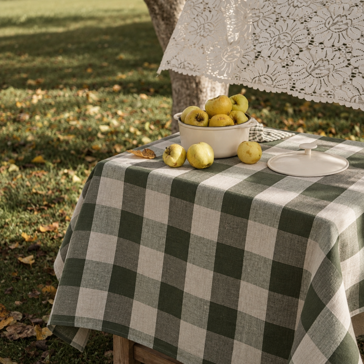 Check Linen Table Cloth - Forest Green Natural