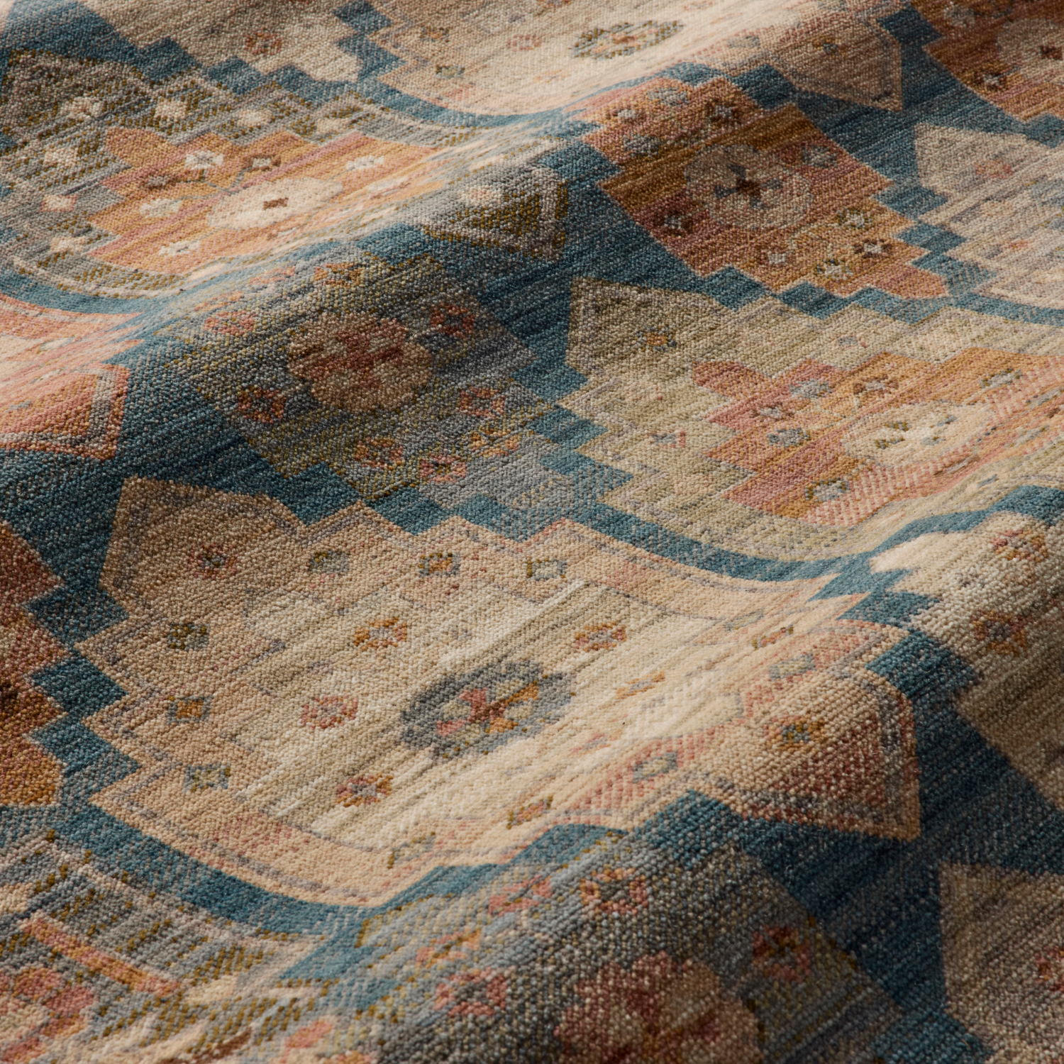 Loloi Reign Blue/ Multi Wool Rug