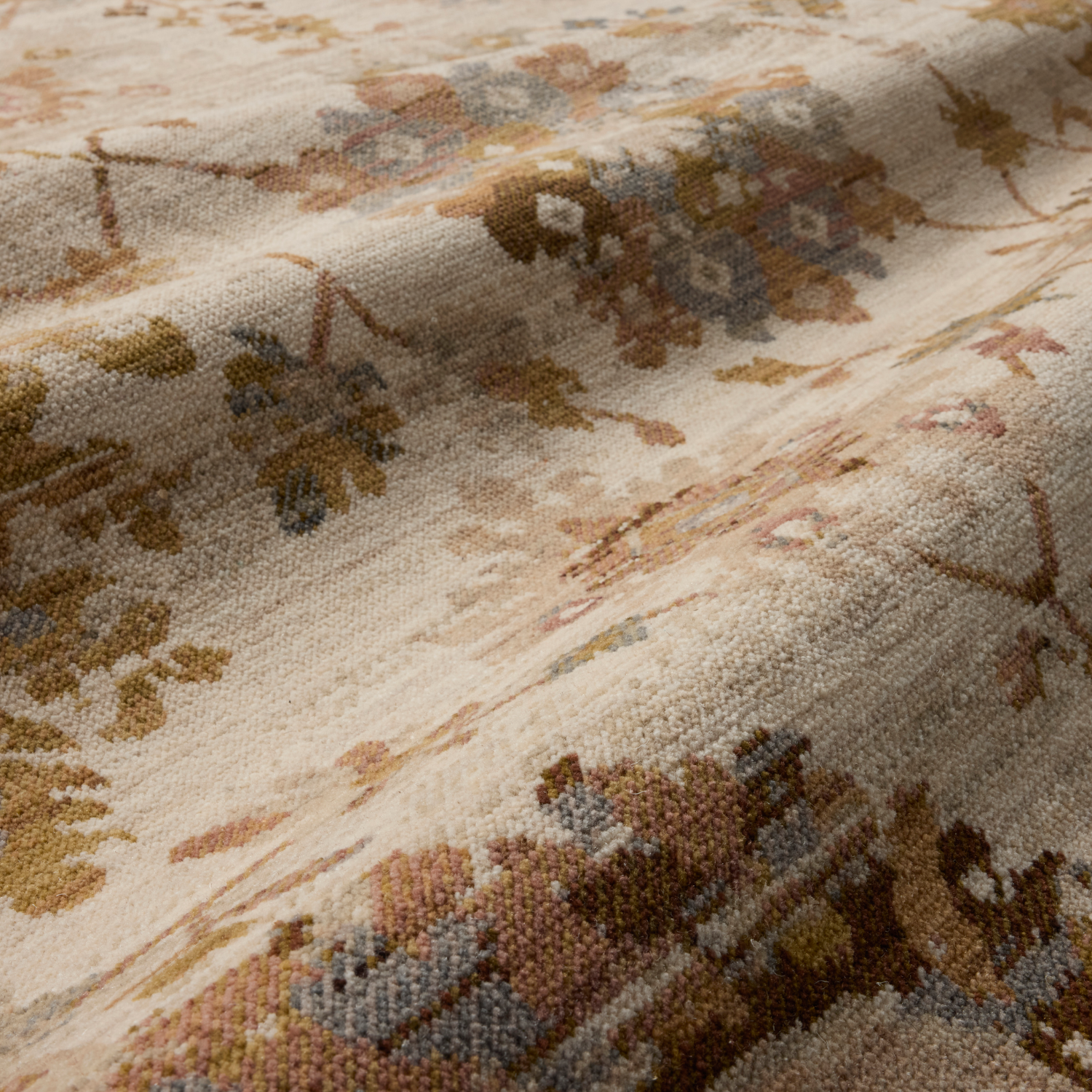 Loloi Reign Ivory/ Multi Wool Rug