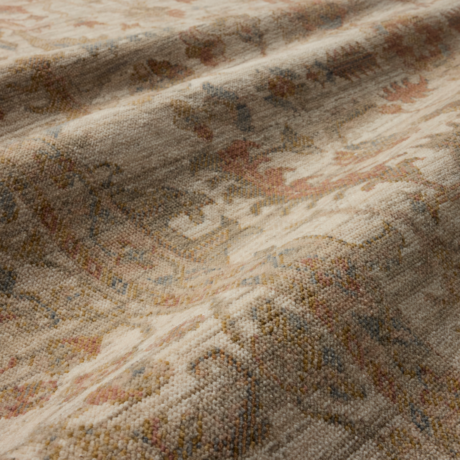 Loloi Reign Ivory/ Sunset Wool Rug