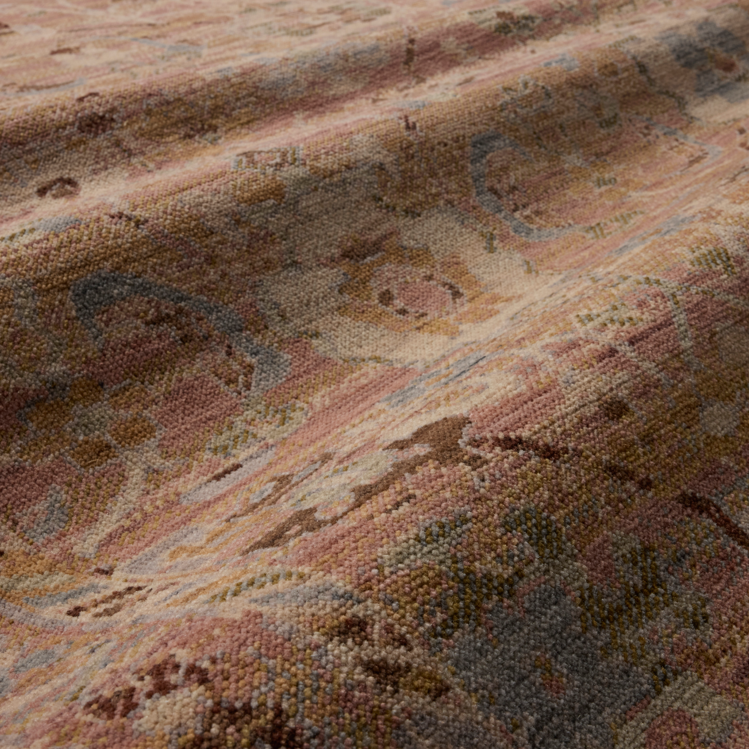 Loloi Reign Pink/ Multi Wool Rug
