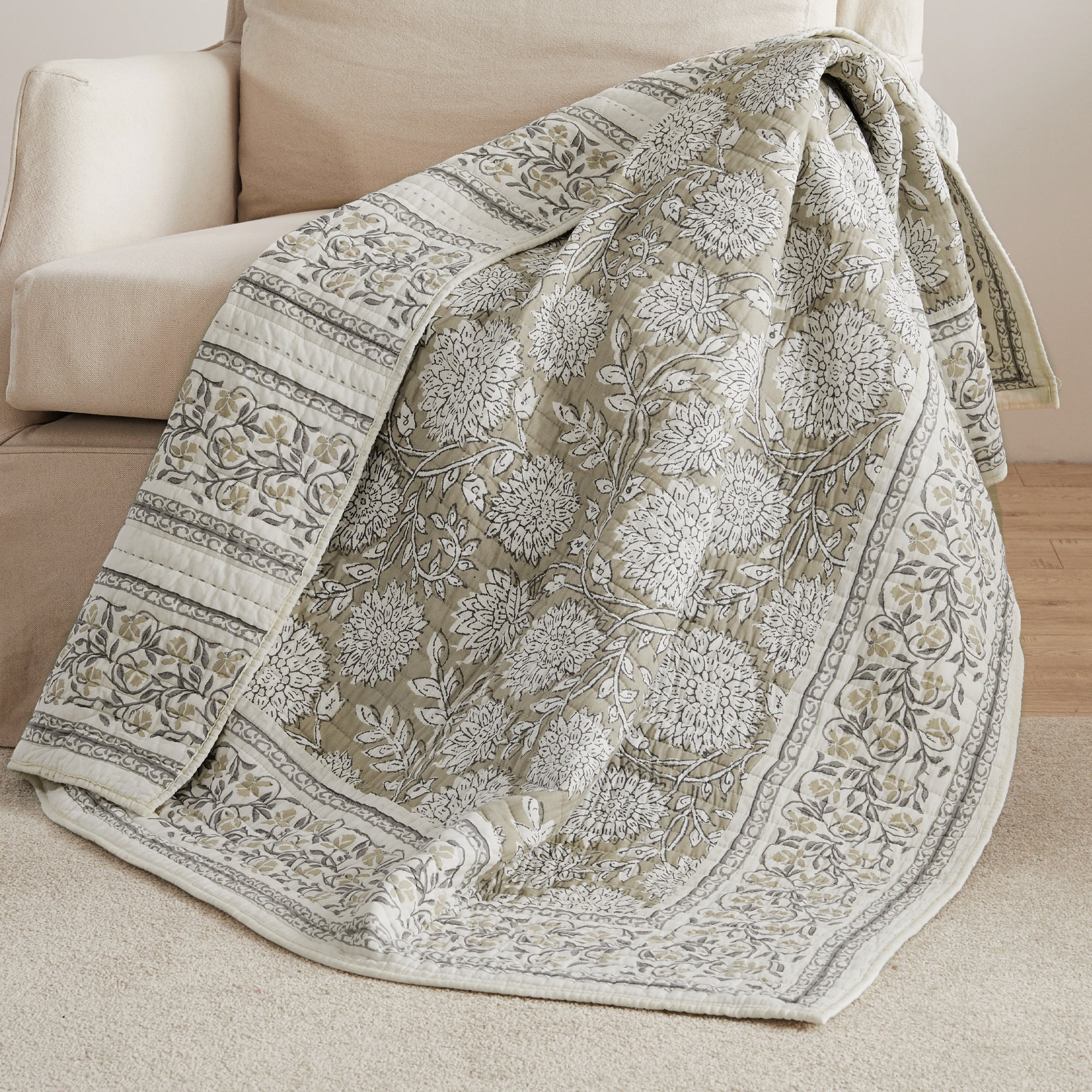 Maison Jardin Paisley Taupe Quilted Throw