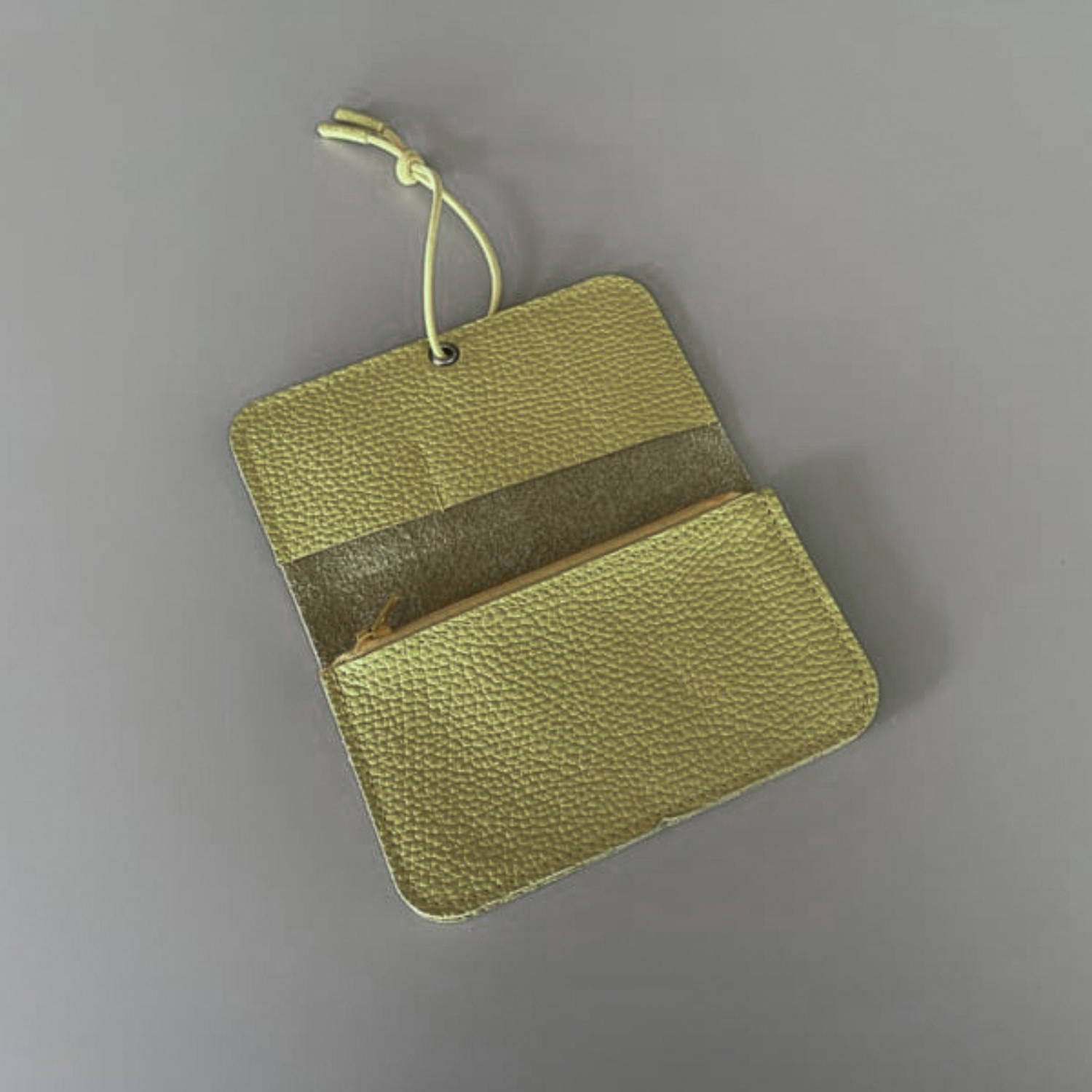 Knot Leather Wallet - Pistachio Green