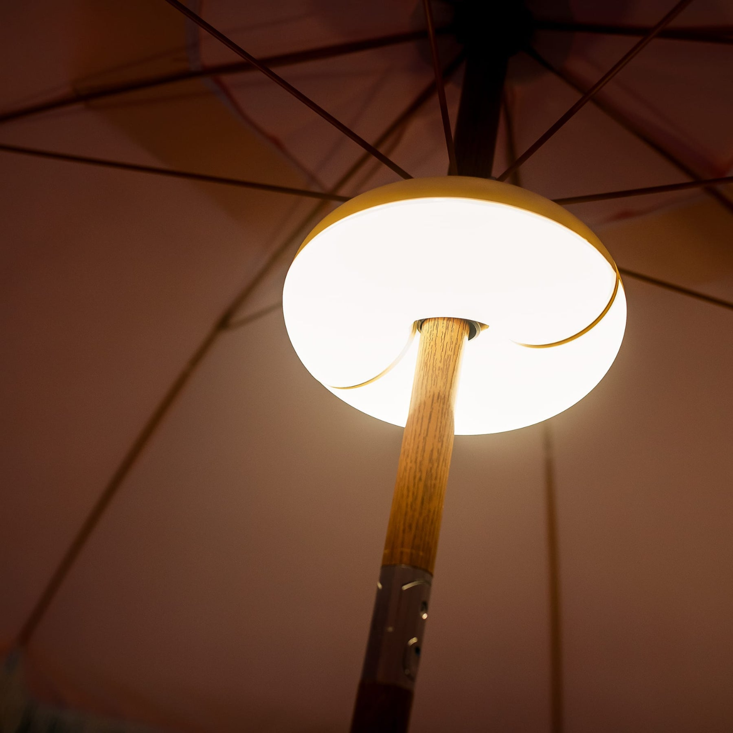 Umbra Glow Cordless Umbrella LED Light
