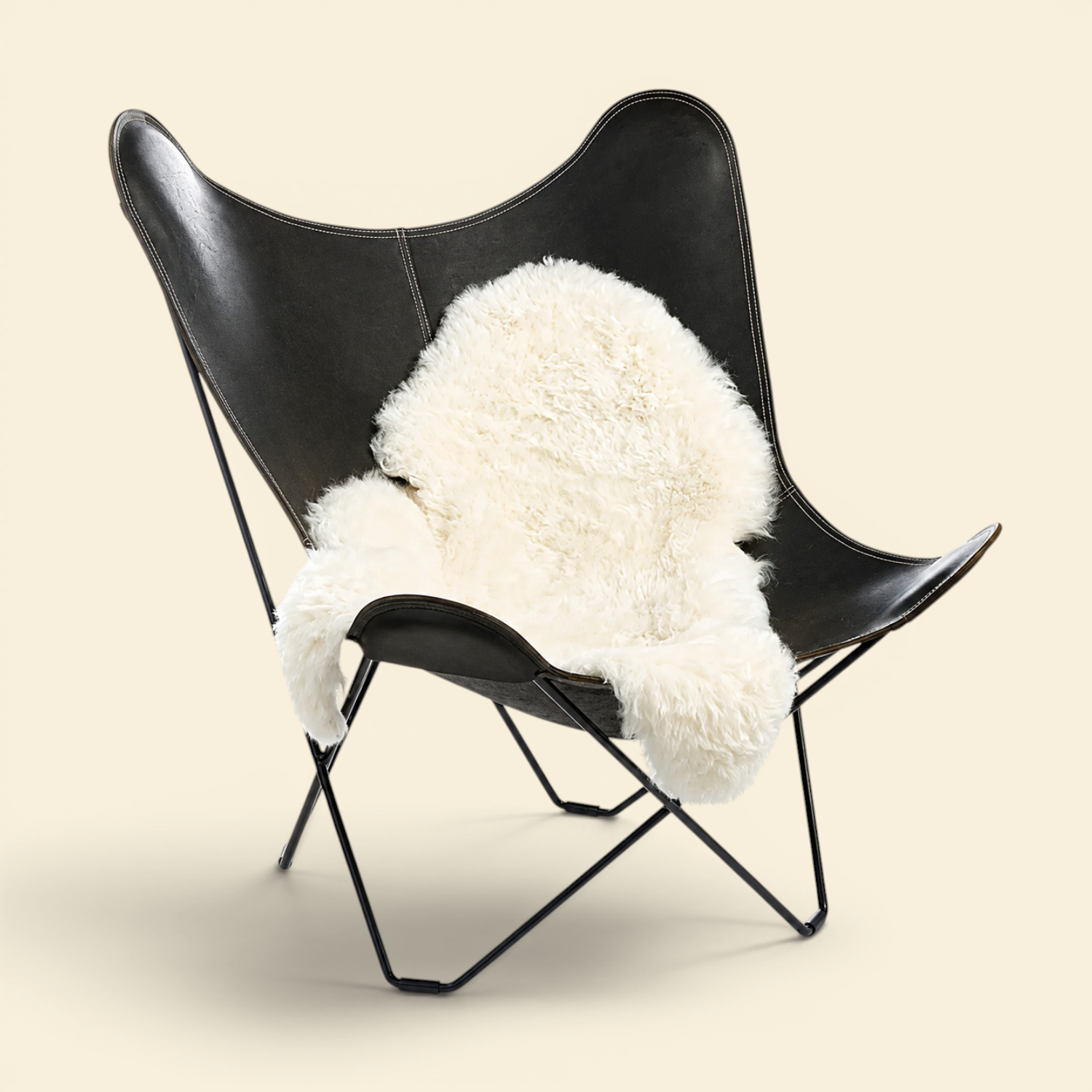Skagen Sheepskin Short Wool Rug - Off-White