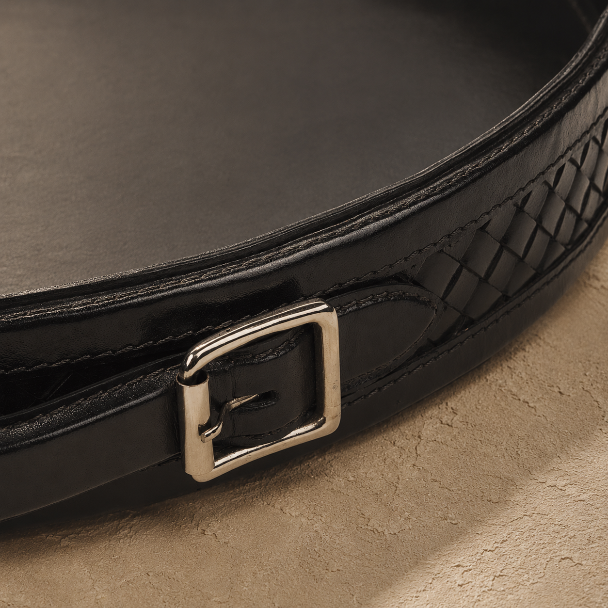Lars Black Leather Tray W/Handle