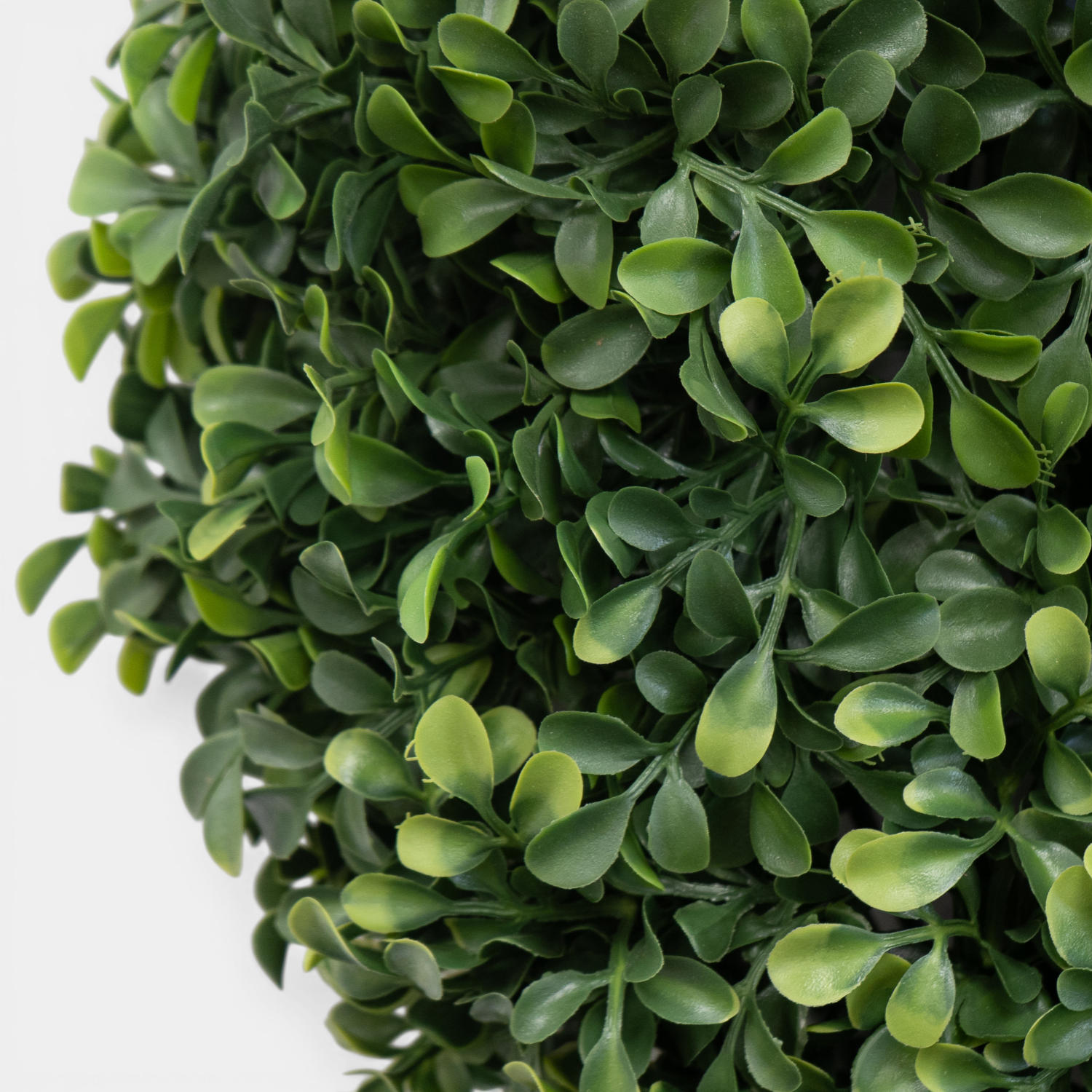 Artificial Outdoor 26" Boxwood Wreath