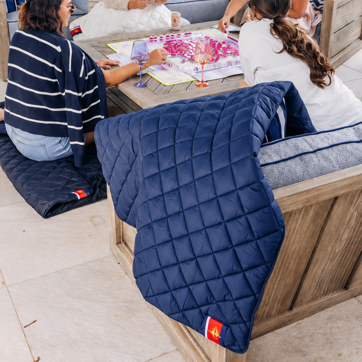 Waterproof Quilted Outdoor Puffer Blanket - Navy