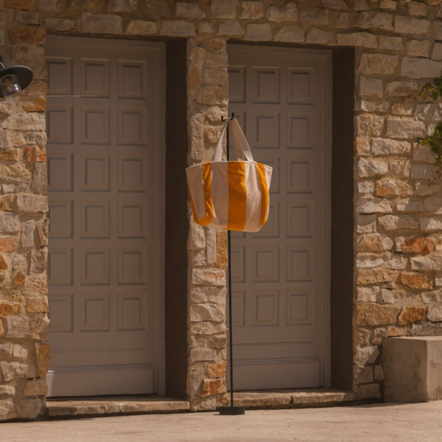 Marine Gold Beach Tote