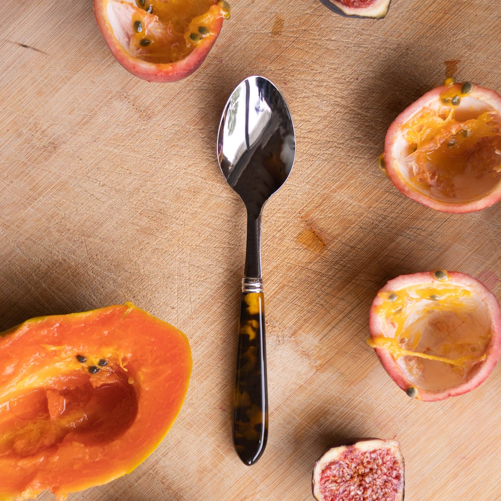 Sabre Bistro Faux Tortoise Cutlery (Set of 5)