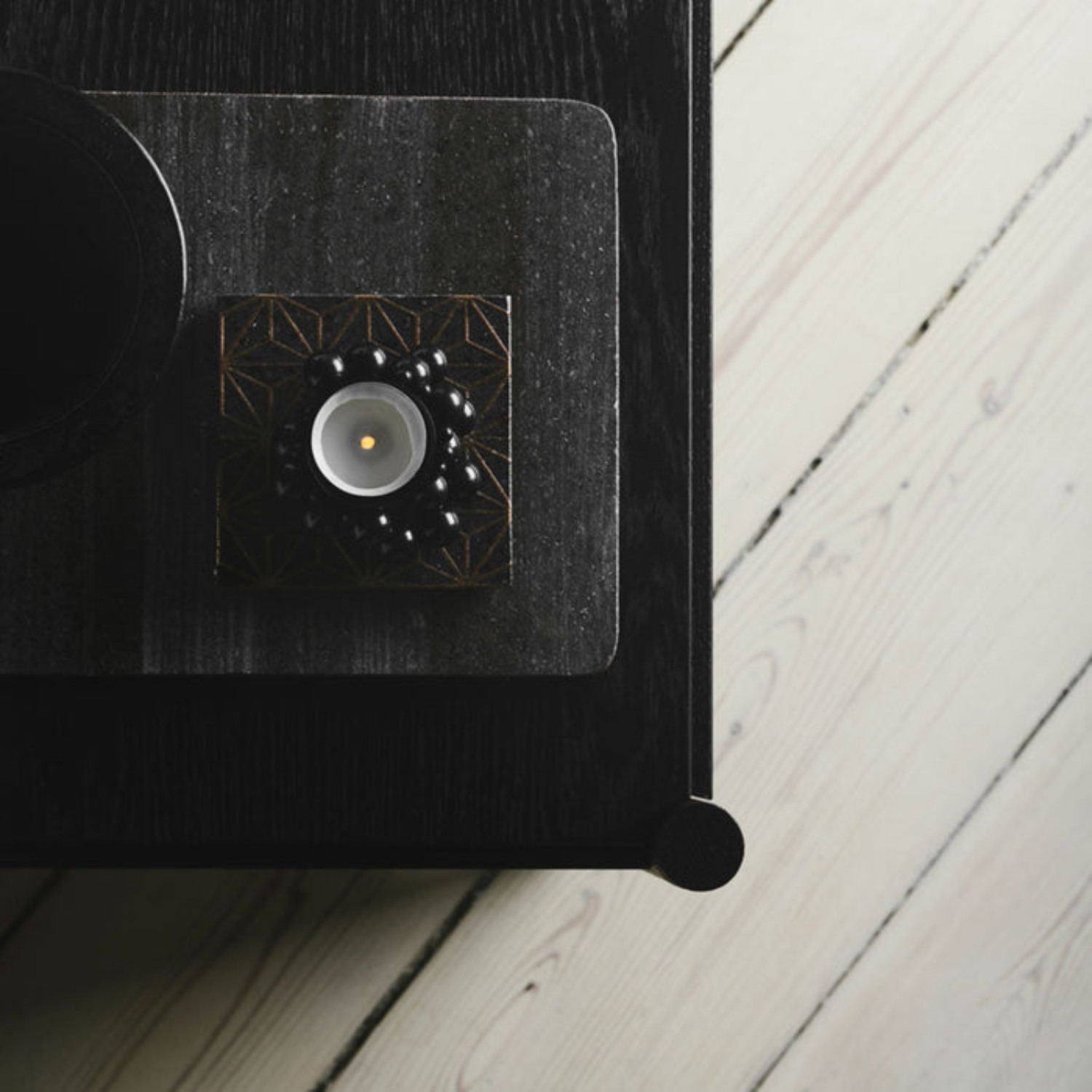 Magnetic Black Tealight Holder