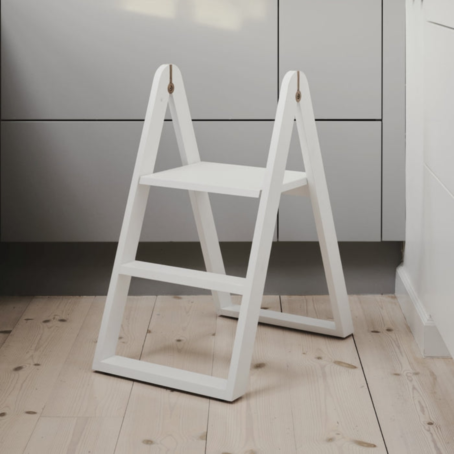 Reach White 28.5" Step Ladder