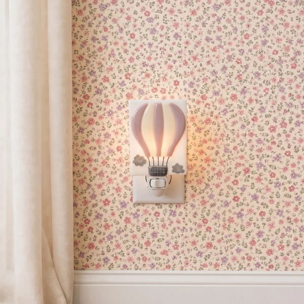 Dreamland Balloon Good Night Light