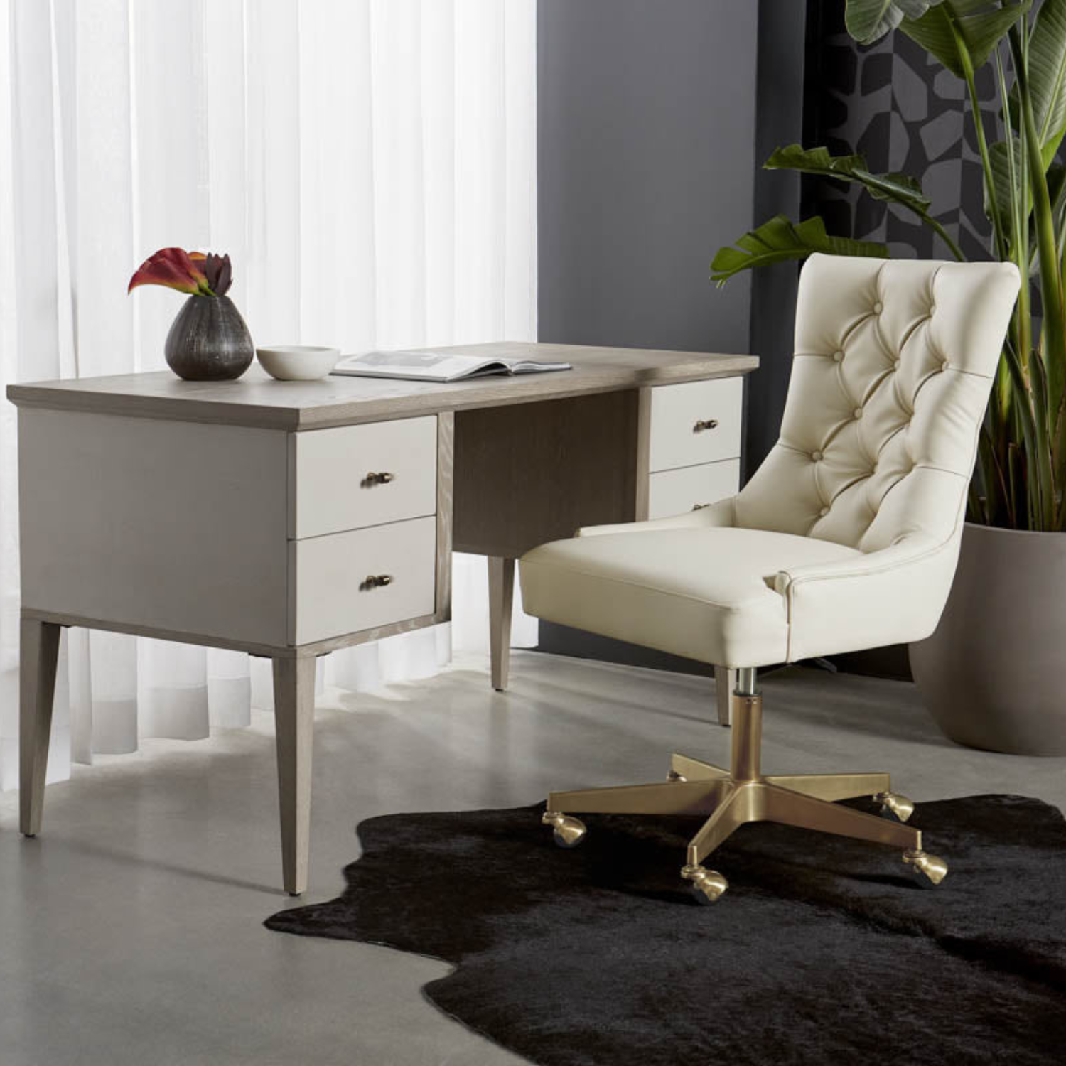 Classic Oak/Leather Desk - Cream Shagreen