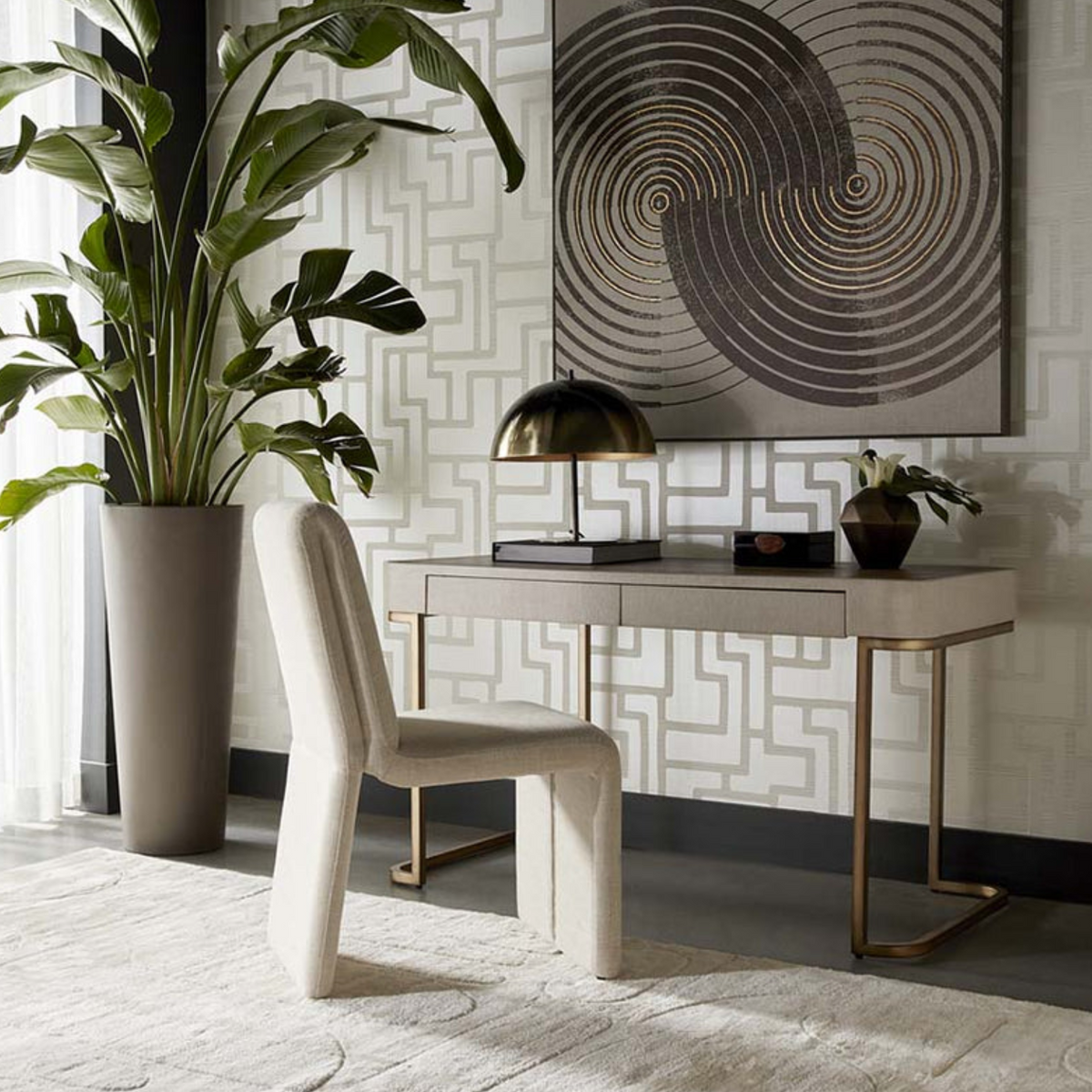 Contour Cream Desk