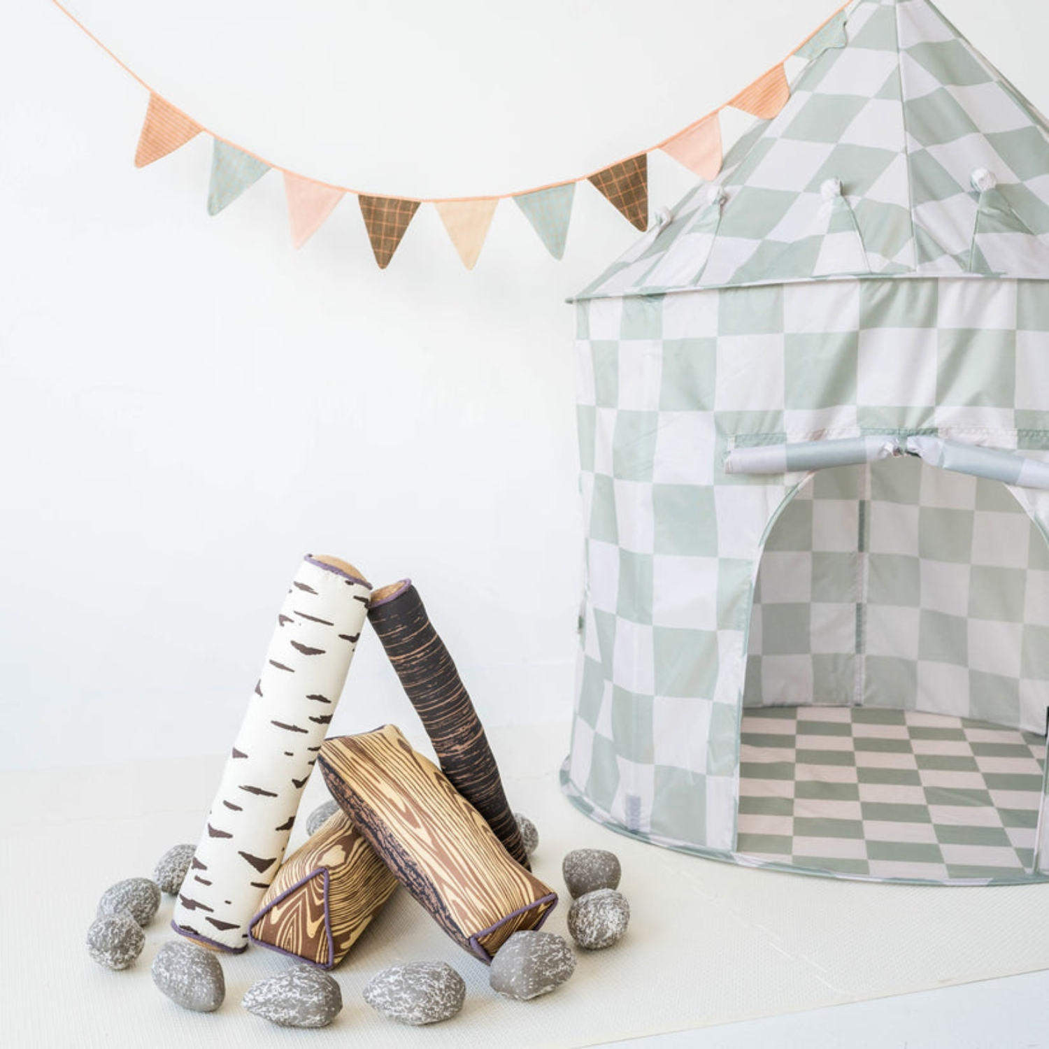 Kids Cozy Castle Tent - Checkered Green