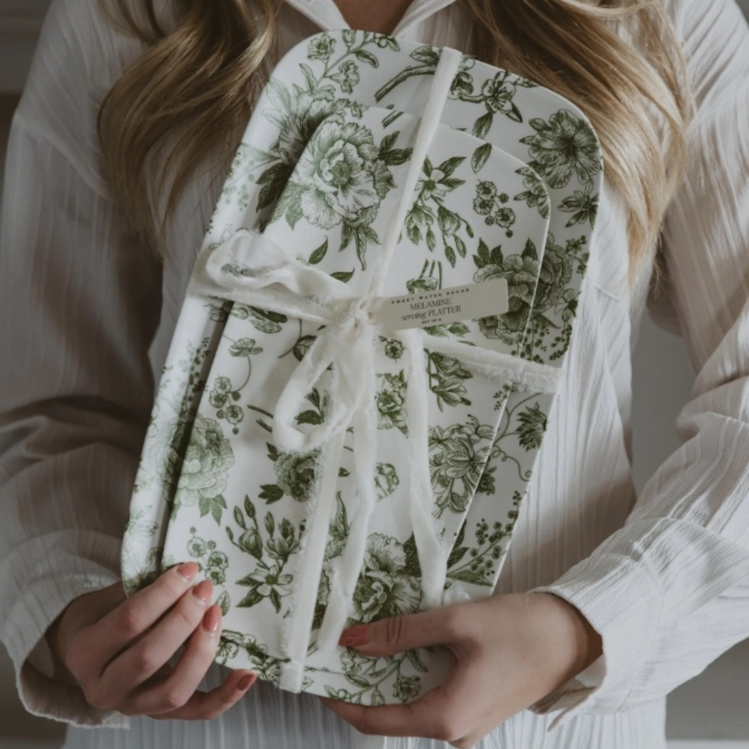 Botanical Bloom Melamine Serving Tray (Set of 2)