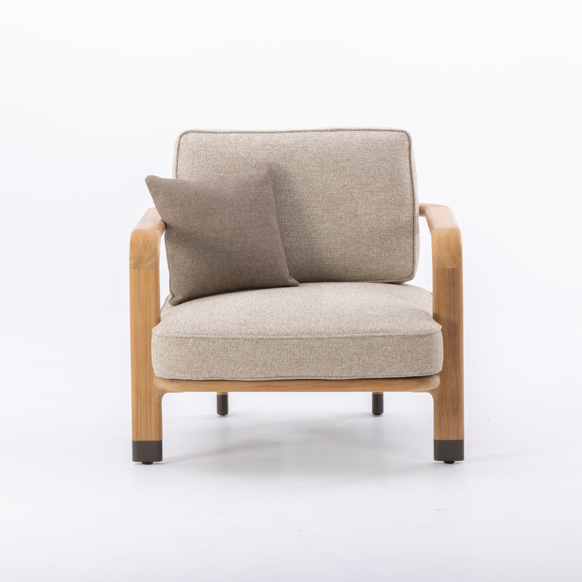 Cypress Teak Lounge Chair - Natural Oatmeal
