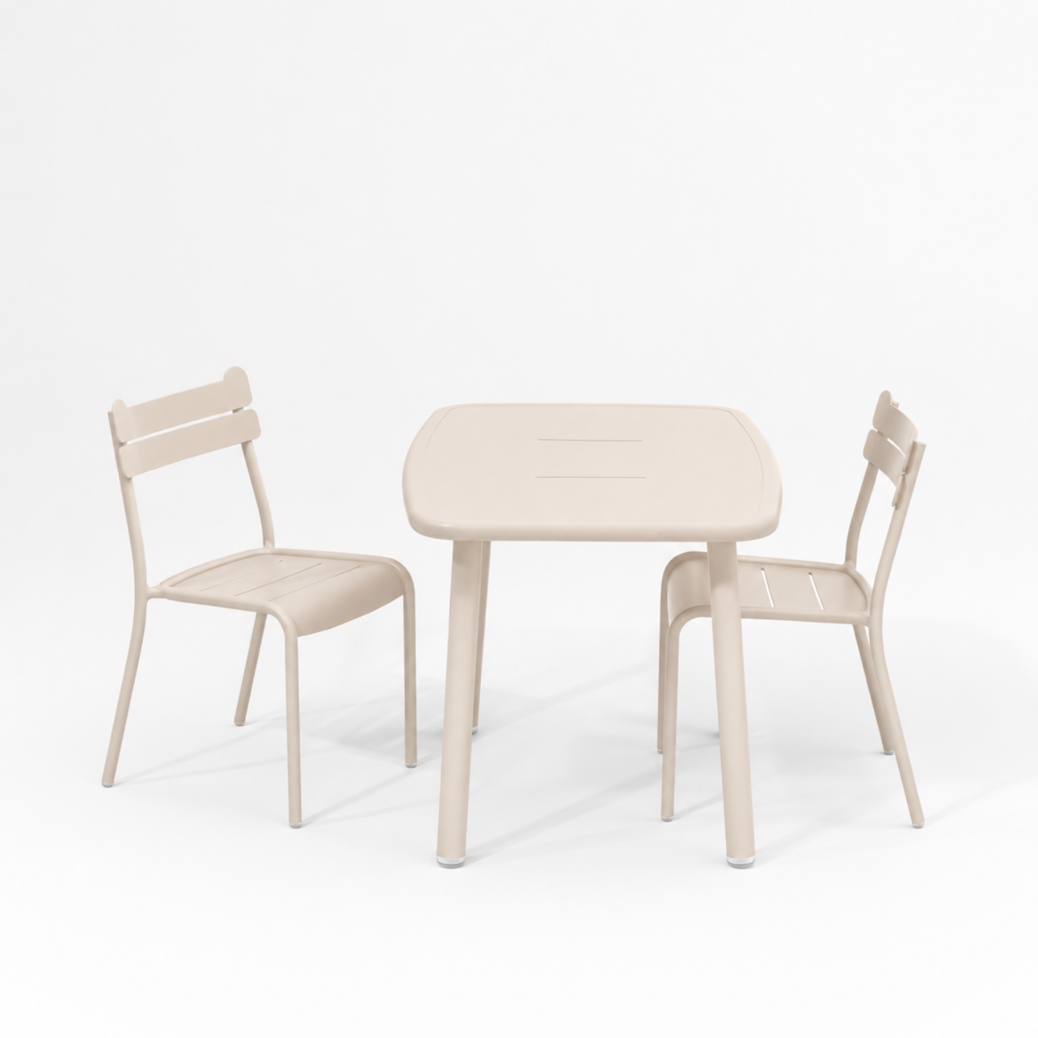 Davenport Kids 3pc Dining Set - Beige