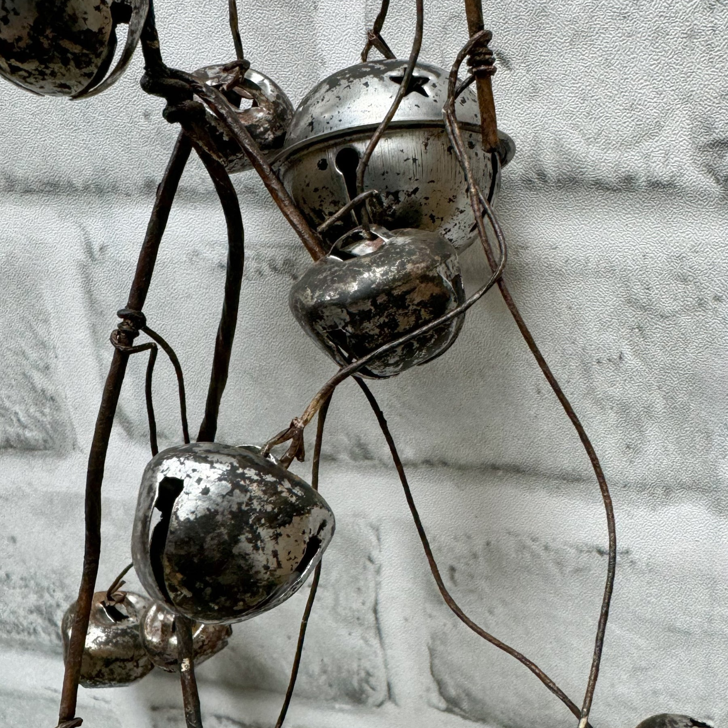 Jingle Bell 31" Garland - Pewter