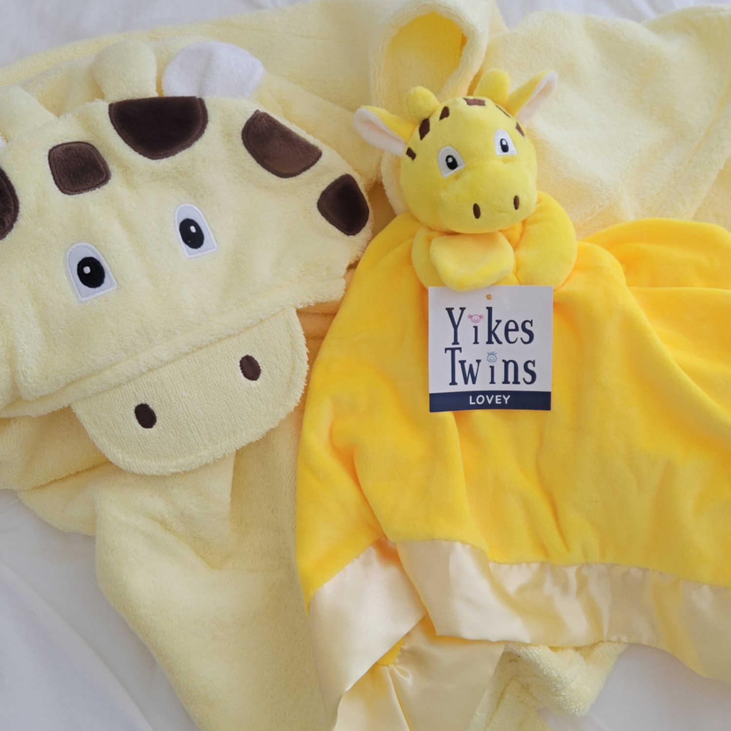 Goofy Giraffe Kids Hooded Cotton Towel (2-8 YRS)