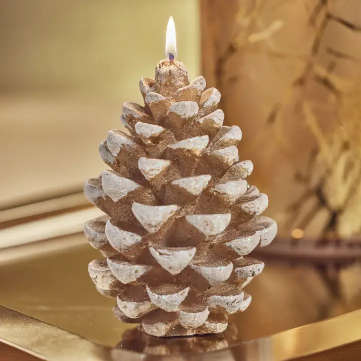Snowglow Pine Cone Candle