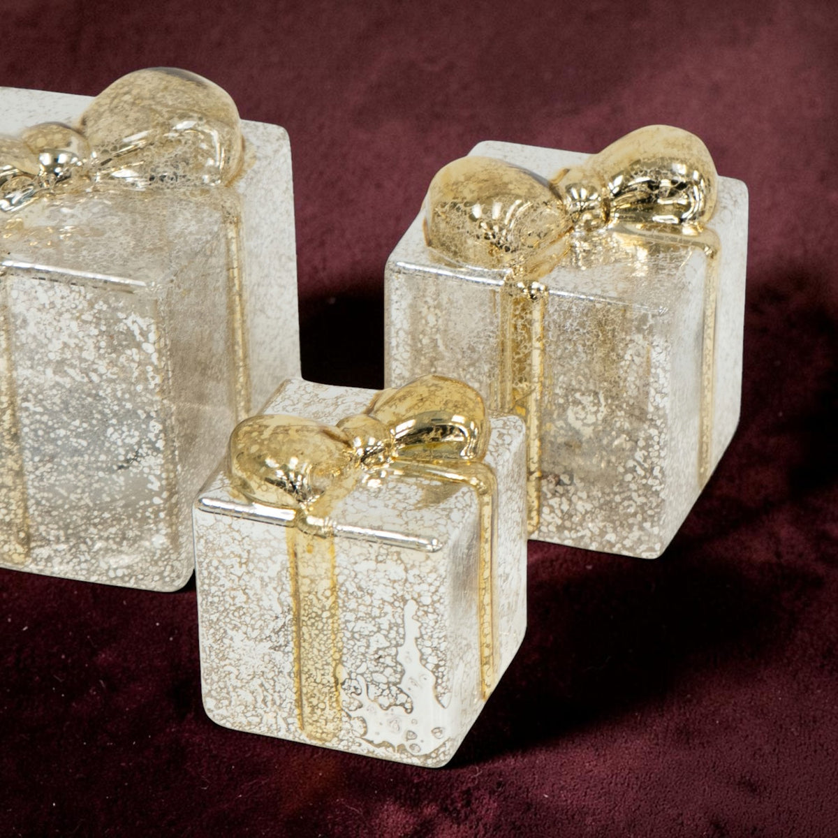 Noel Silver/ Gold Mercury Glass Light-Up Presents