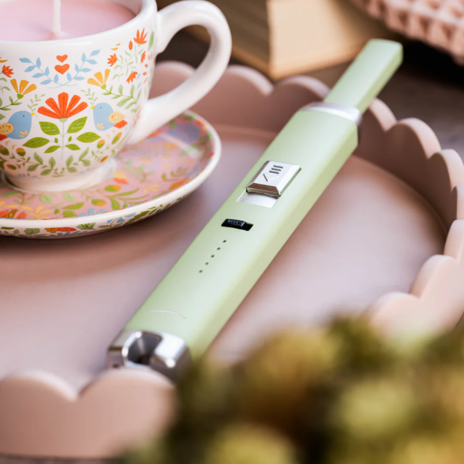 Rechargeable Lighter - Aloe